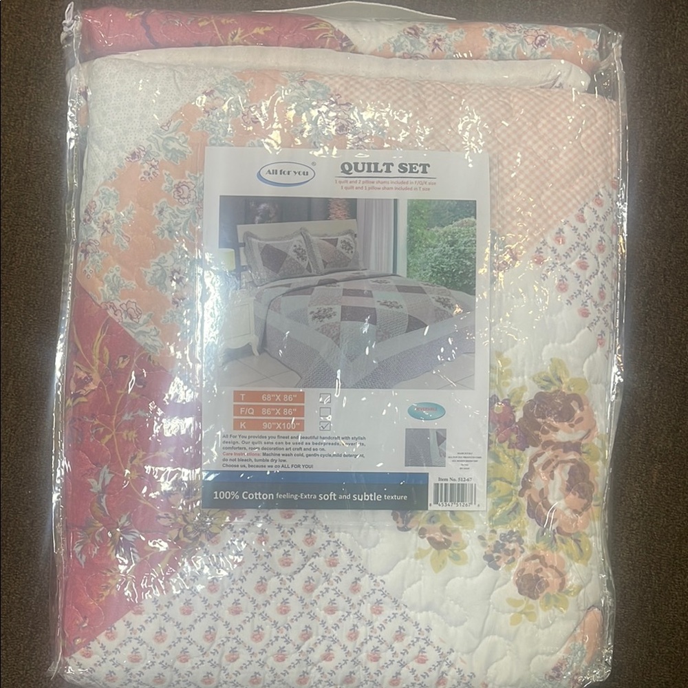 All Beyond Floral Quilt Set